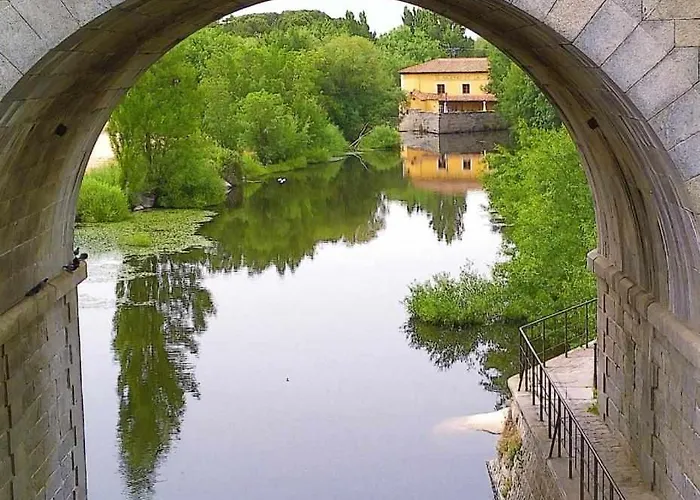 Casa Del Puente - Murallahomes *